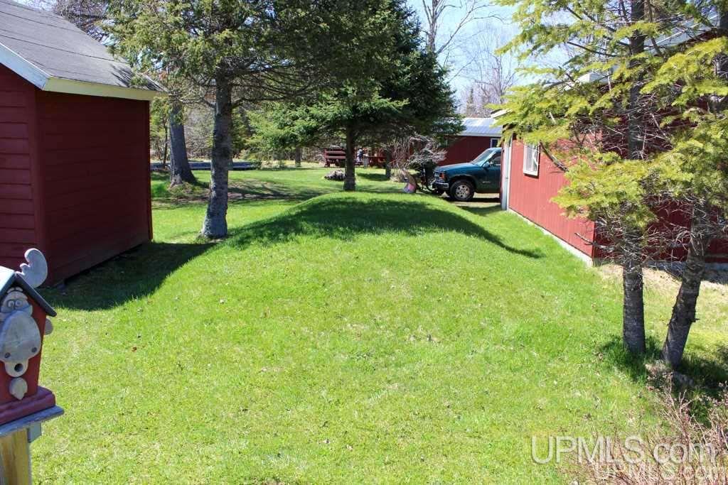 53679 Traverse River Road Lake Linden, MI 49945 - Photo 34 of 50