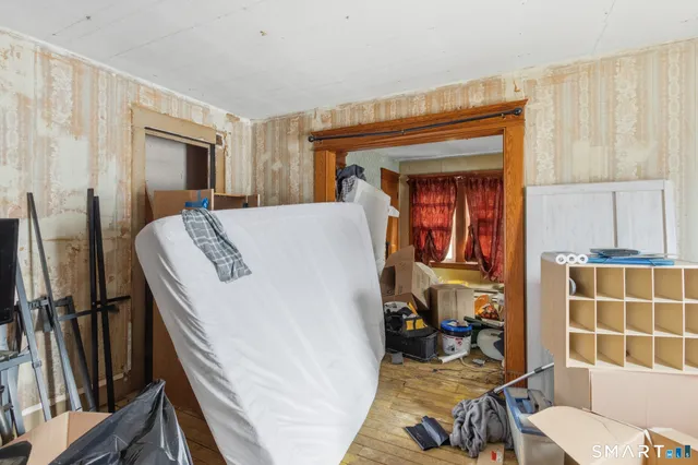 $200,000 | 197 Allen Street, Waterbury, CT 06706