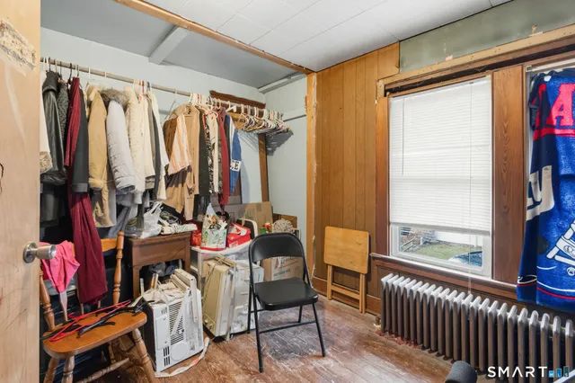 $200,000 | 197 Allen Street, Waterbury, CT 06706