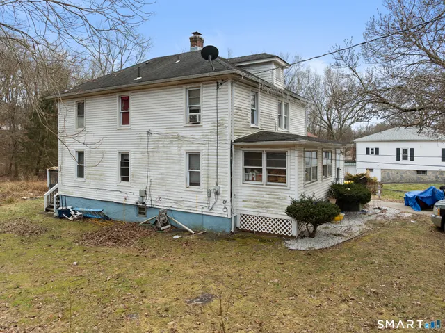 $200,000 | 197 Allen Street, Waterbury, CT 06706