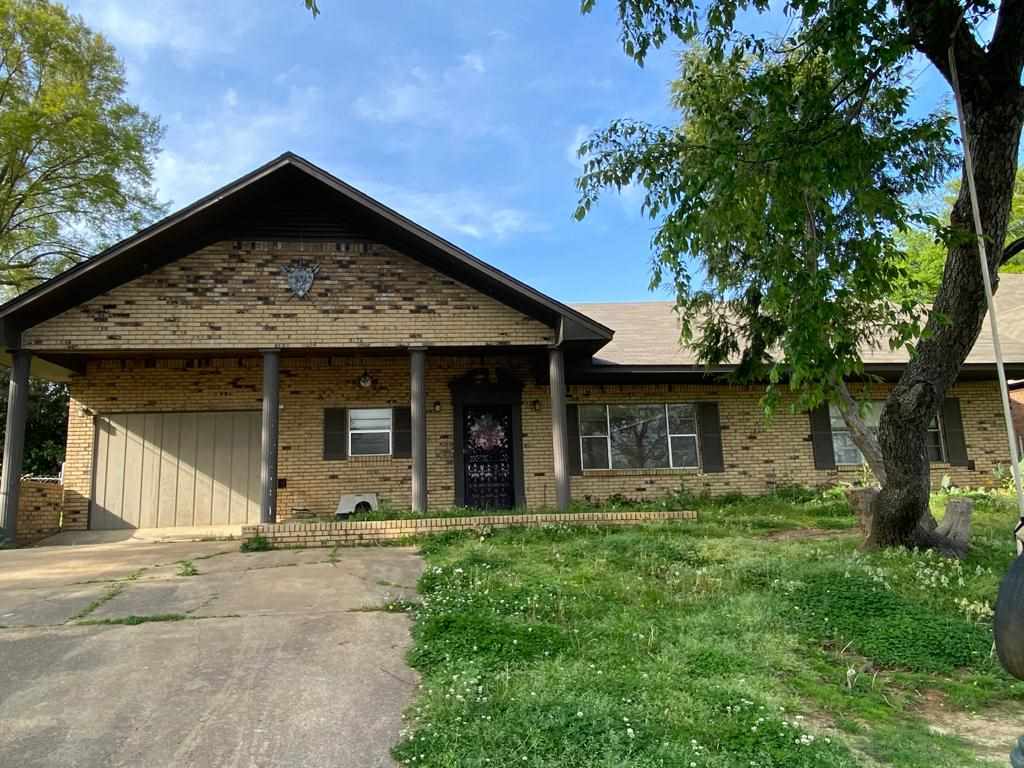 2008 West Holmes Road Memphis, TN 38109 - Photo 1 of 25 Gallery Image 1