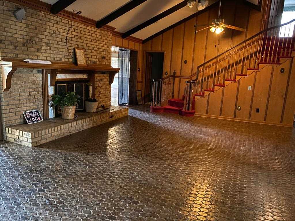 2008 West Holmes Road Memphis, TN 38109 - Photo 9 of 25 Gallery Image 9