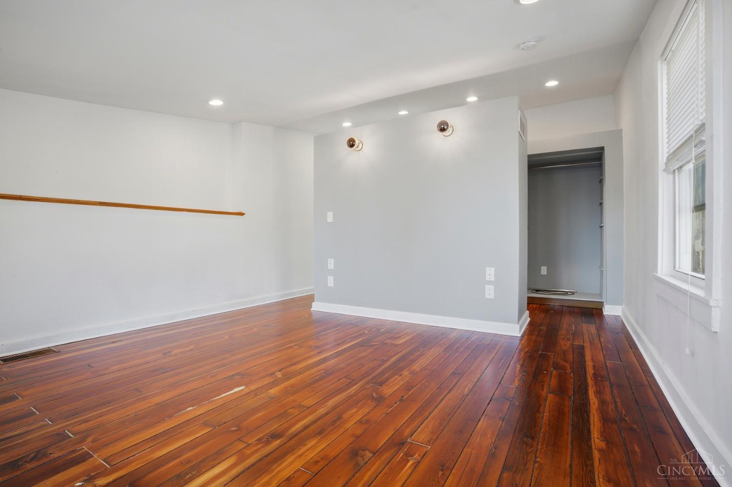 1314 Spring Street, Unit 4 Cincinnati, OH 45202 - Photo 11 of 24