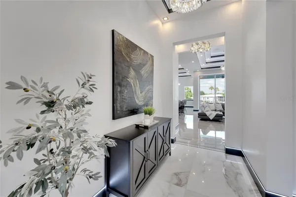 $1,069,000 | 6542 Simone Shores Circle, Apollo Beach, FL 33572