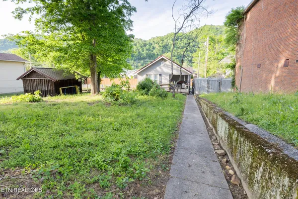 $115,000 | 509 West Tennessee Avenue, Pineville, KY 40977