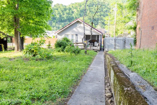 $115,000 | 509 West Tennessee Avenue, Pineville, KY 40977