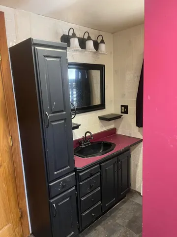 $215,000 | 11 Cannard Street, Gardiner, ME 04359