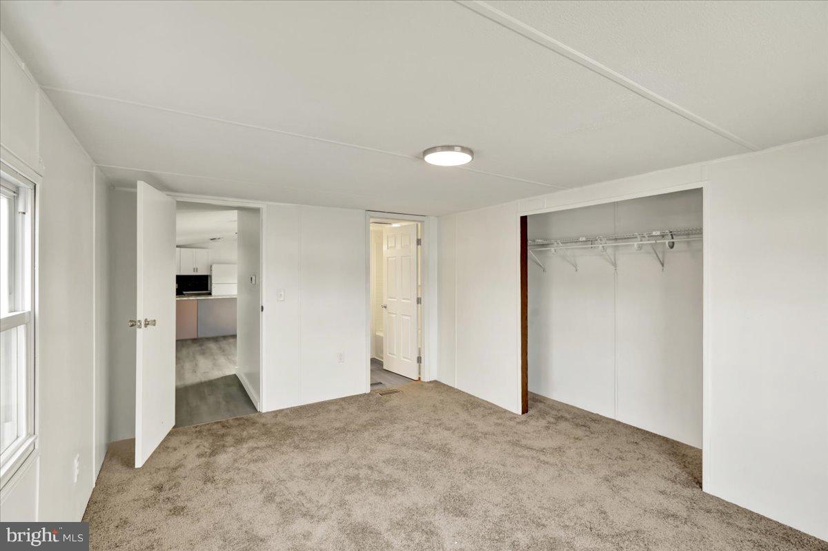 1002 Heath Avenue Reading, PA 19605 - Photo 20 of 24