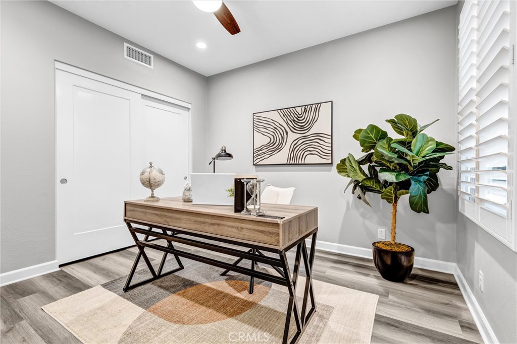 107 Copeland Irvine, CA 92618 - Photo 4 of 30 a view of a workspace with furniture