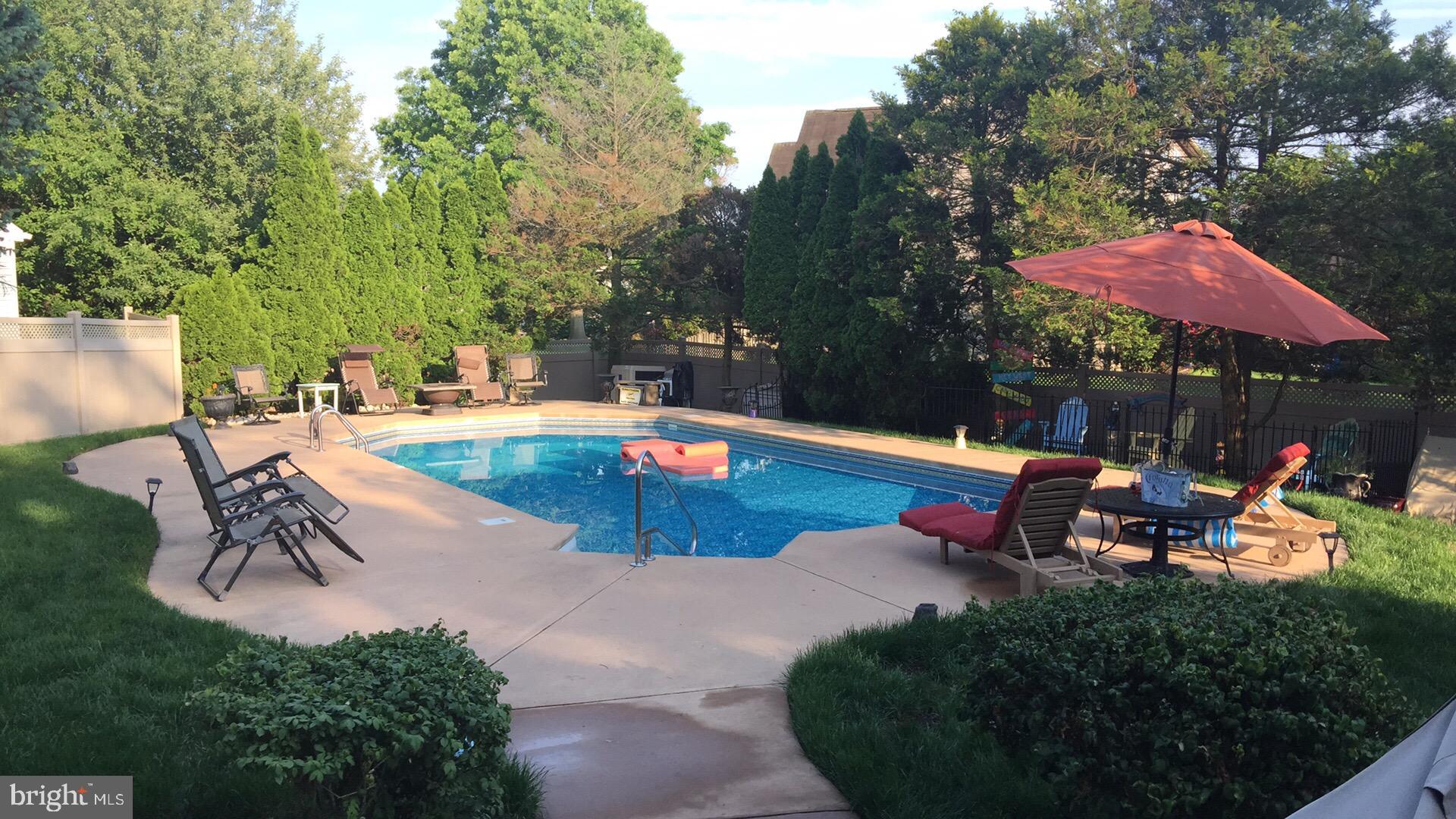 18 Forklanding Road Cinnaminson, NJ 08077 - Photo 34 of 37 Pool oasis!