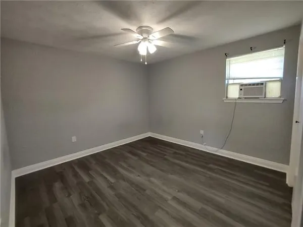 $1,050 | 118 Yorke Street, Unit D, Belle Chasse, LA 70037