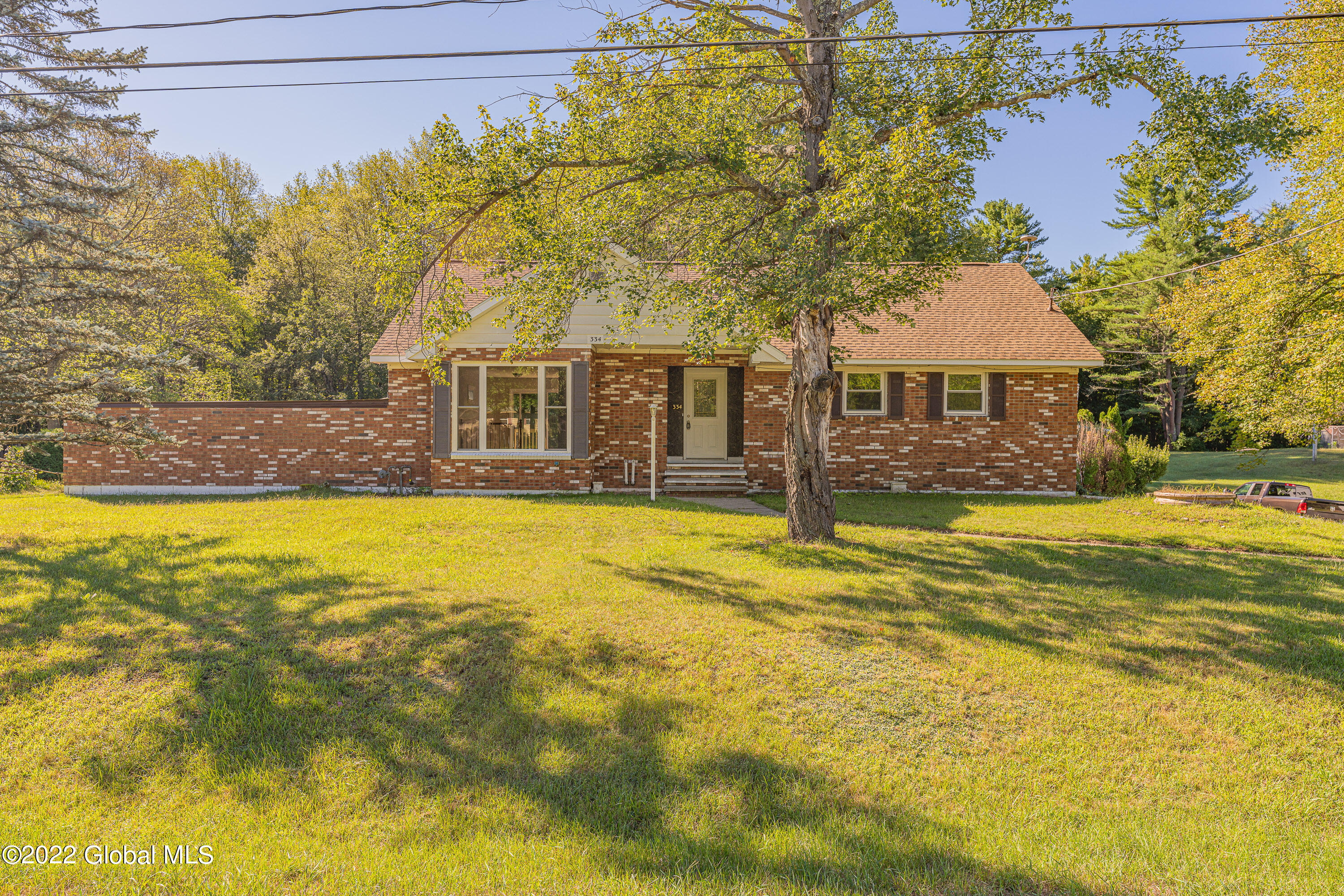 334 Reynolds Road Moreau, NY 12828 - Photo 1 of 44 Front