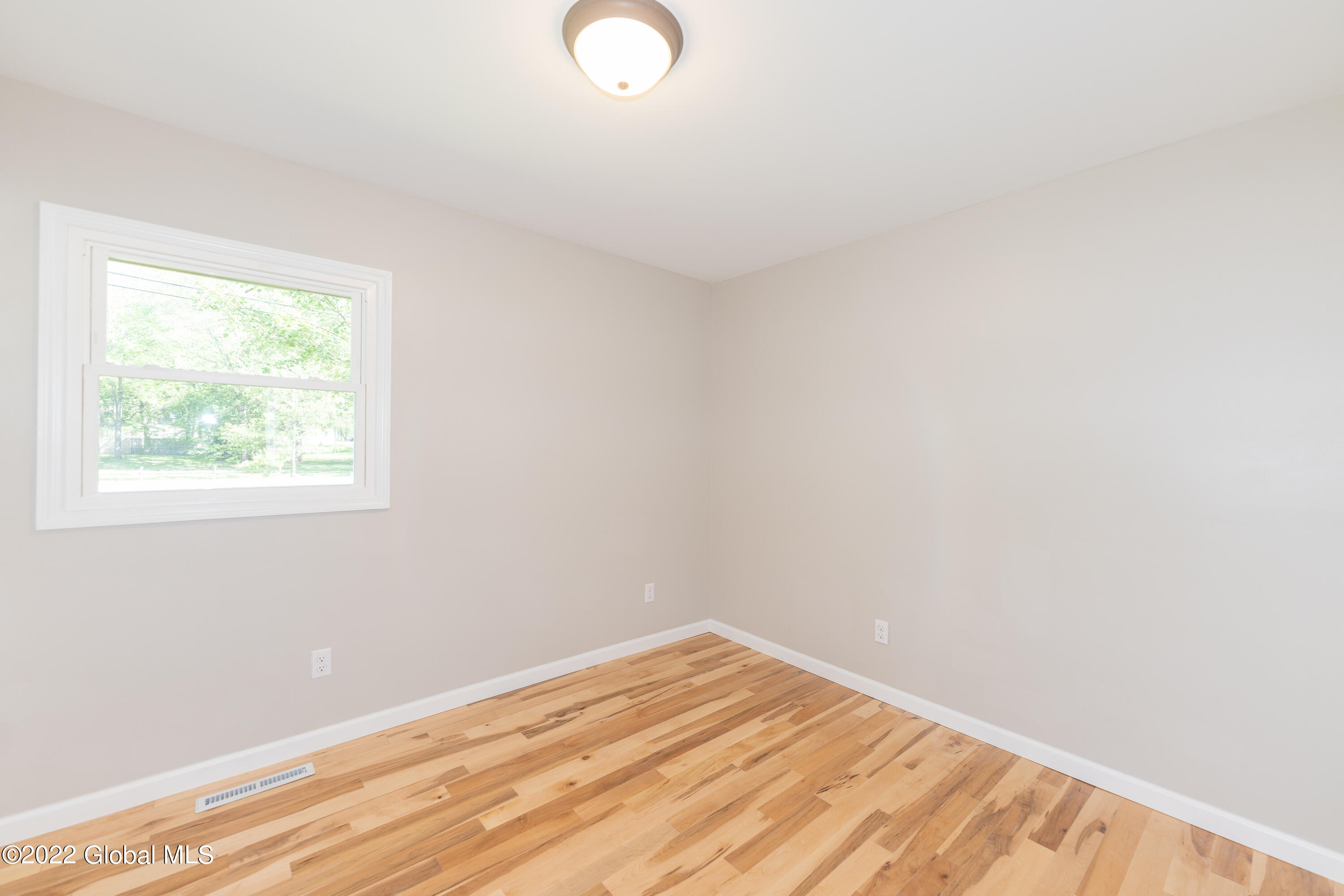 334 Reynolds Road Moreau, NY 12828 - Photo 21 of 44 5 Bed 1