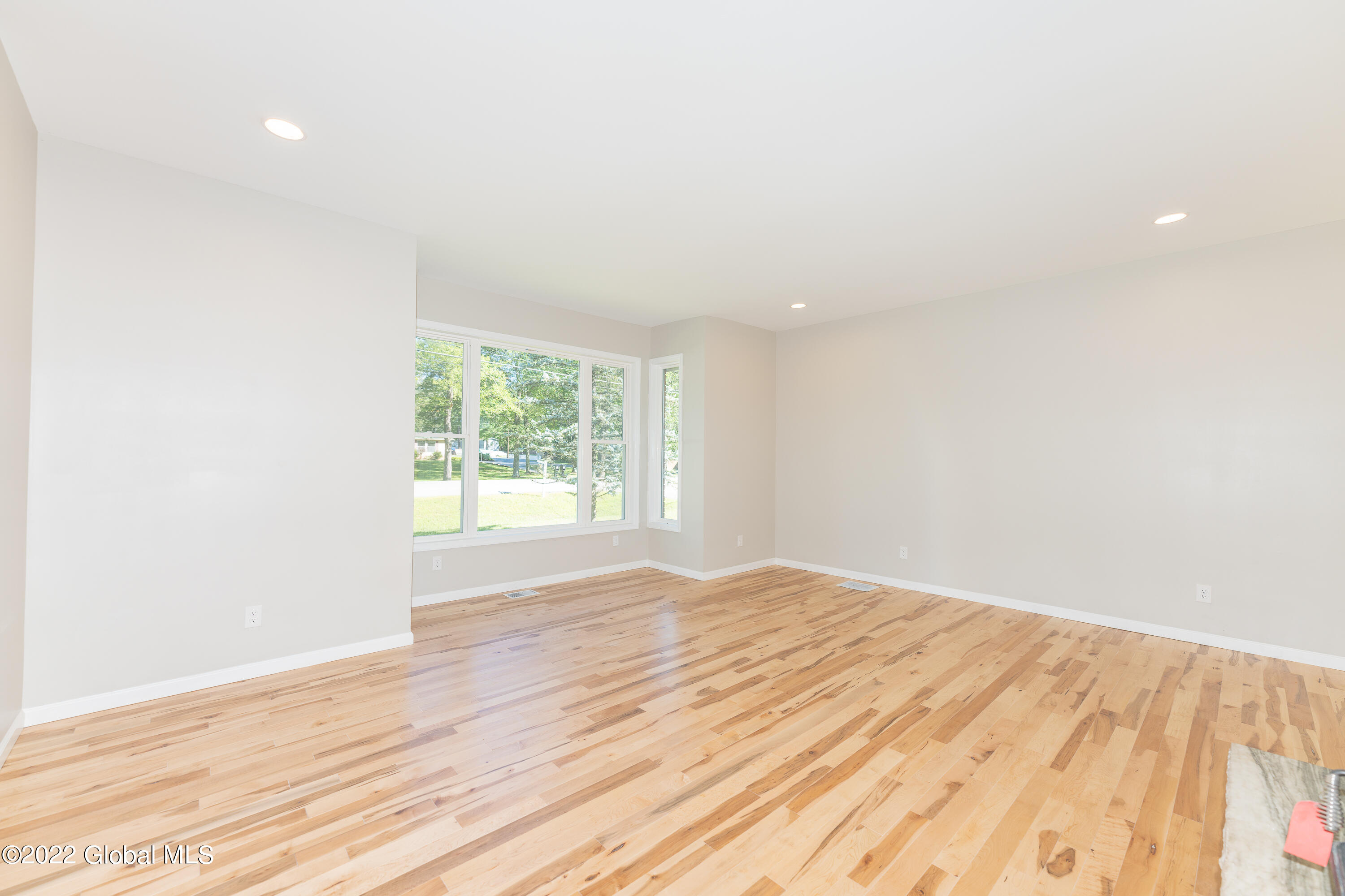 334 Reynolds Road Moreau, NY 12828 - Photo 9 of 44 1 Living 6