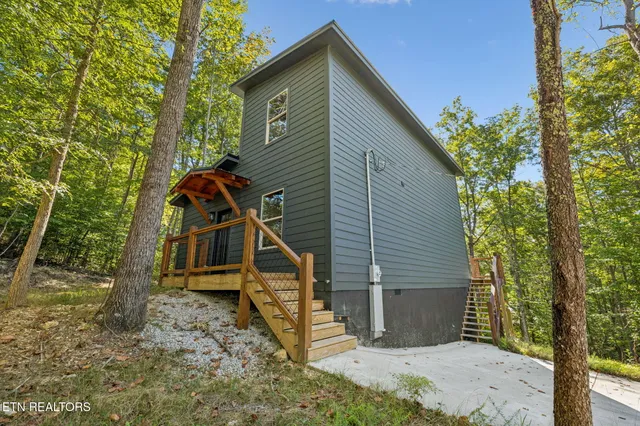 $739,000 | 689-717 Country Oaks Lane, La Follette, TN 37766