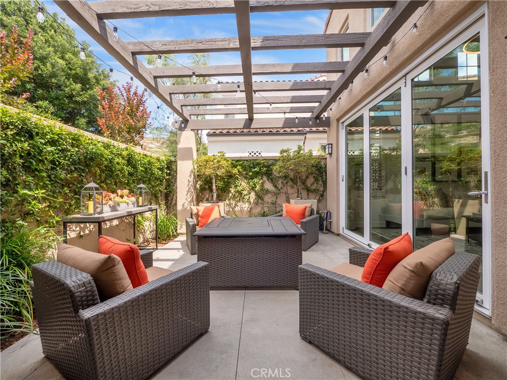 116 Falcon Ridge Irvine, CA 92618 - Photo 3 of 25