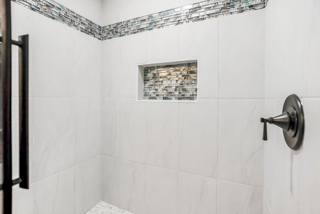 32120 Main City Road Drexel, MO 64742 - Photo 34 of 49