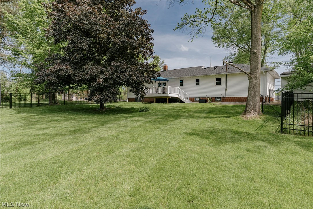 7809 Fairmount Road Novelty, OH 44072 - Photo 32 of 36