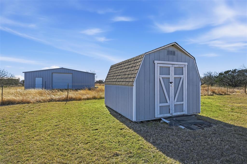 155 Rabajo Road China Spring, TX 76633 - Photo 25 of 40 a view of a backyard of the house