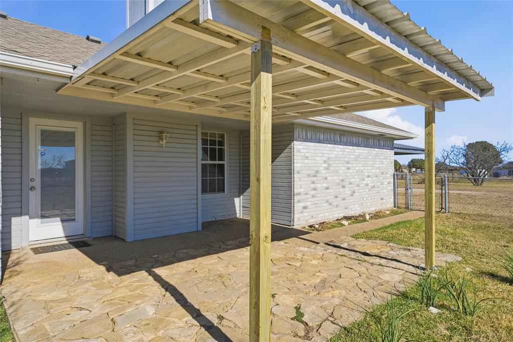 155 Rabajo Road China Spring, TX 76633 - Photo 29 of 40 a view of a porch