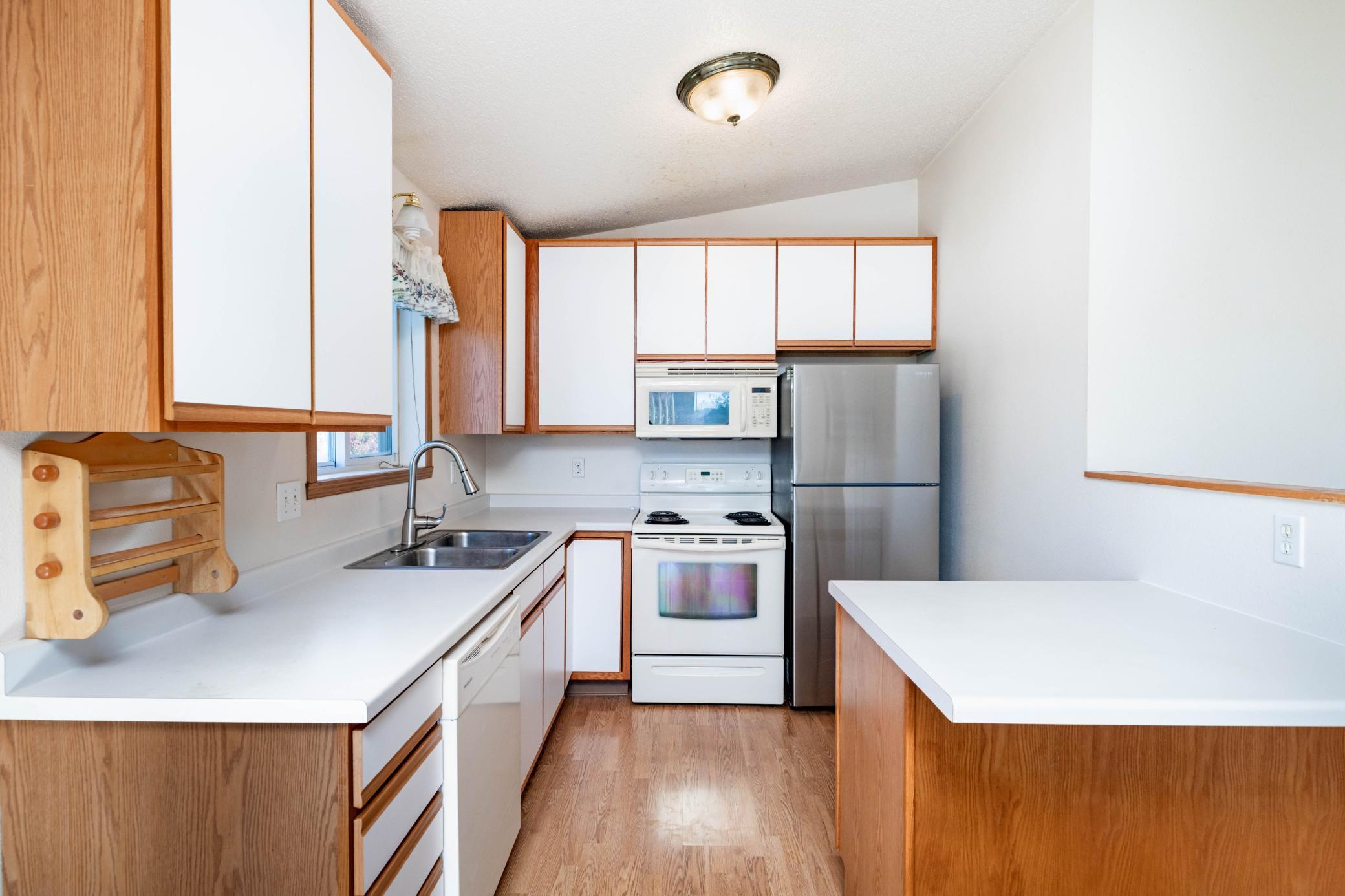 1348 36th Avenue South Moorhead, MN 56560 - Photo 7 of 33