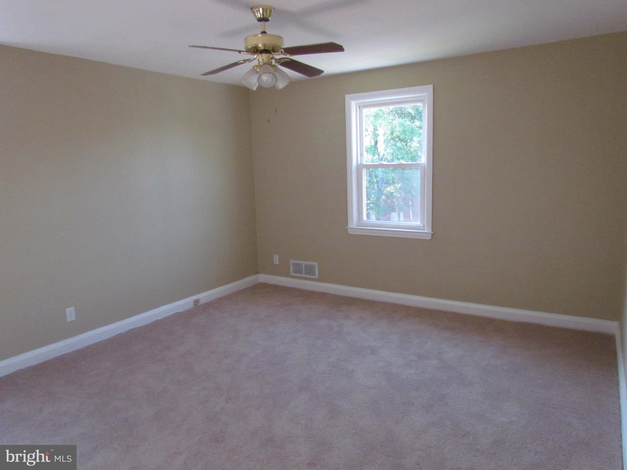 1526 Oakridge Road Baltimore, MD 21218 - Photo 13 of 24 Bedroom