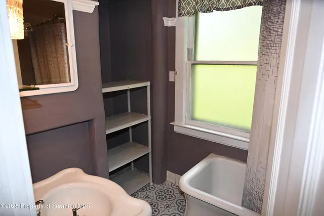 $234,900 | 521 Washington Street, Susquehanna, PA 18847