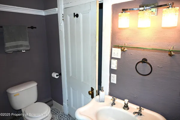 $234,900 | 521 Washington Street, Susquehanna, PA 18847