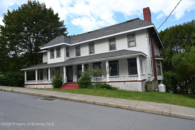 $234,900 | 521 Washington Street, Susquehanna, PA 18847