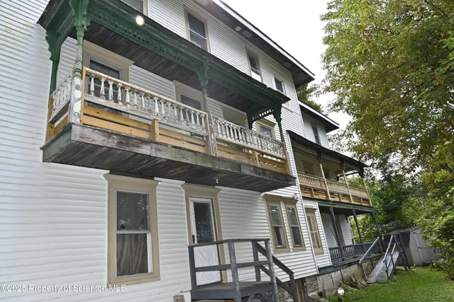 $234,900 | 521 Washington Street, Susquehanna, PA 18847