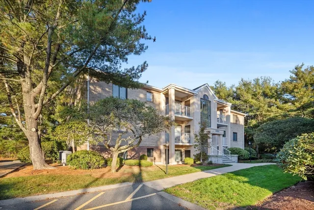 $449,900 | 14 Bourbon Street, Unit 25, Peabody, MA 01960