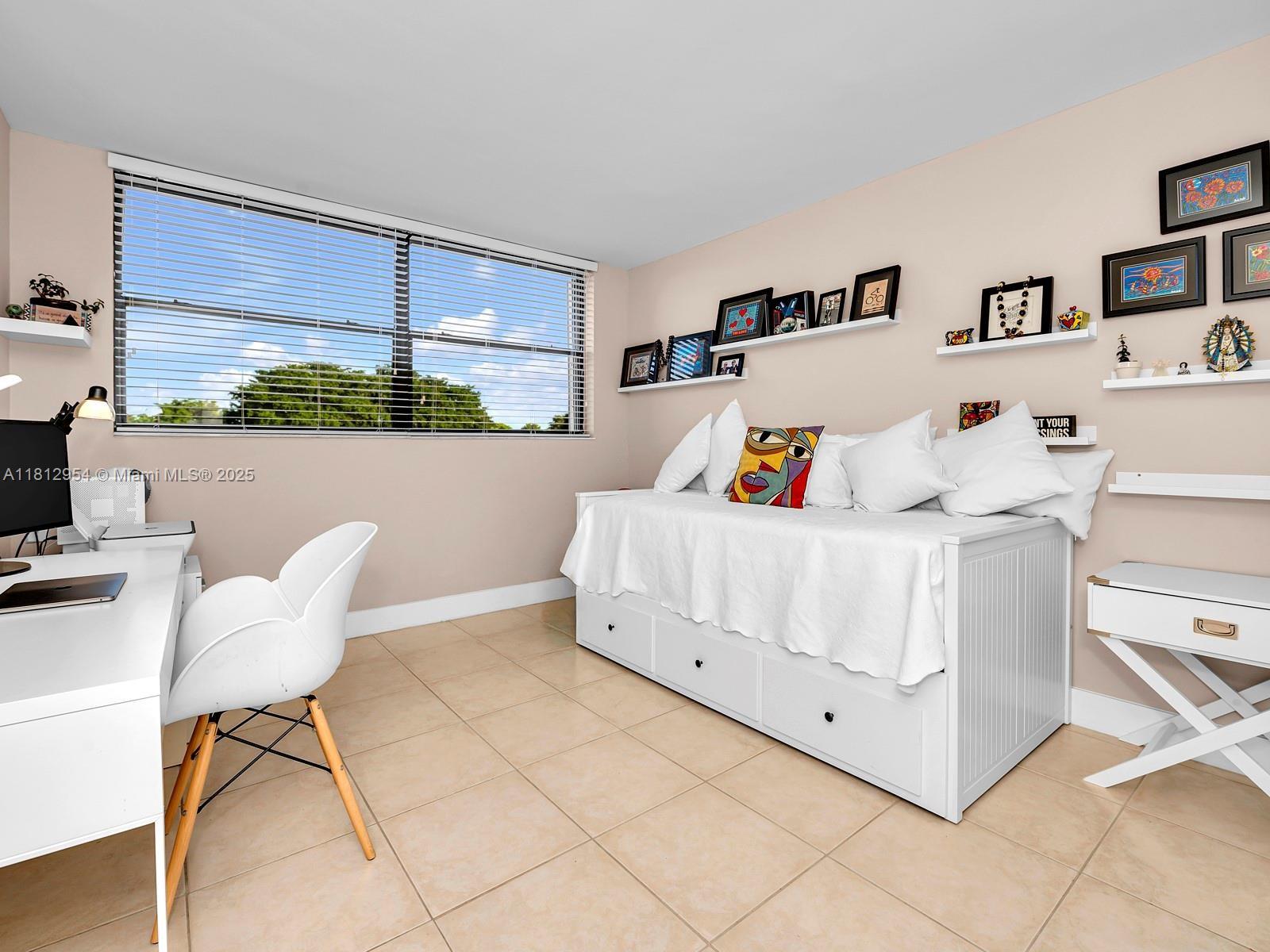 16100 Golf Club Road, Unit 203 Weston, FL 33326 - Photo 12 of 17 Gallery Image 12
