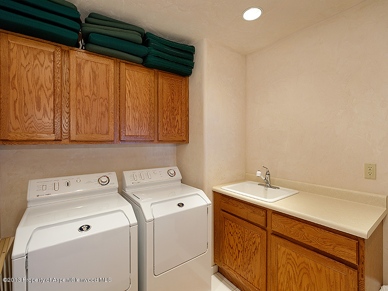 19 Arbaney Ranch Road Basalt, CO 81621 - Photo 17 of 20 a utility room with dryer and washer