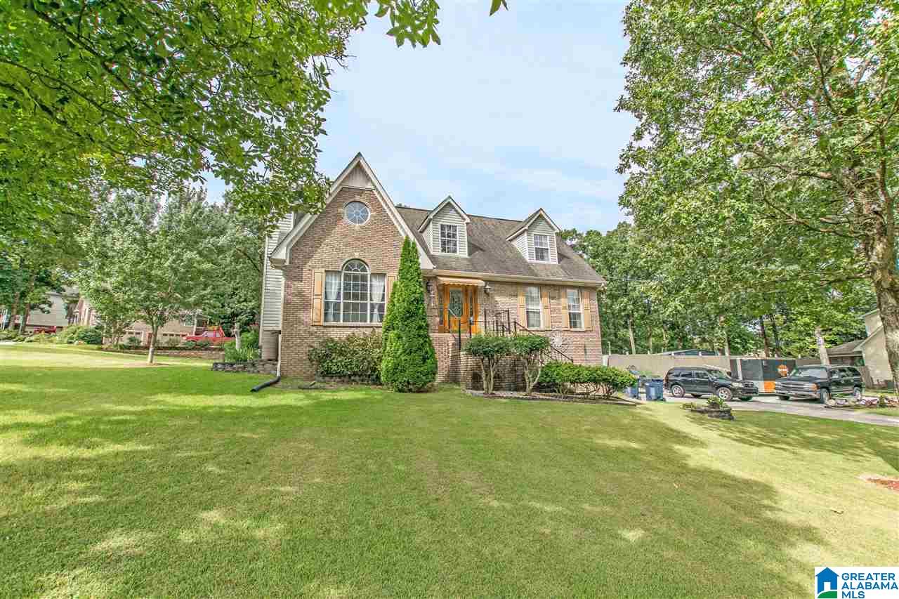 411 Poplar Ridge Drive Alabaster, AL 35007 - Photo 2 of 36