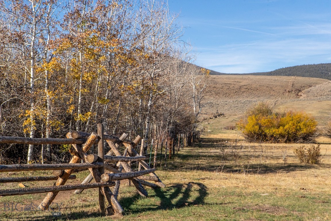 3007 Coyote Creek Road Dillon, MT 59725 - Photo 17 of 48 Gallery Image 17