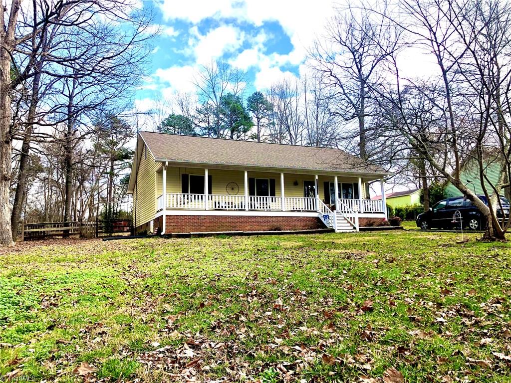 726 Stratford Road Lexington, NC 27292 - Photo 1 of 17 Gallery Image 1