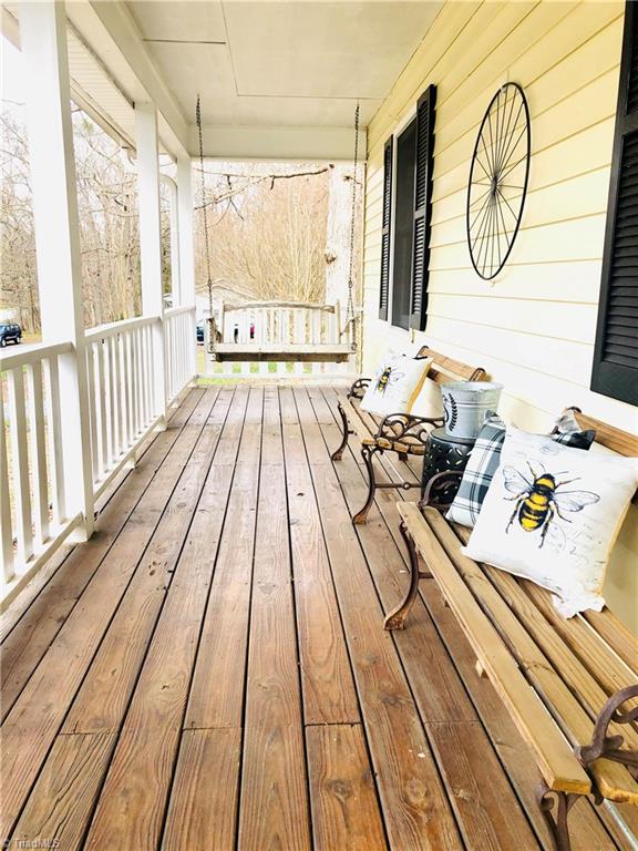 726 Stratford Road Lexington, NC 27292 - Photo 2 of 17 Gallery Image 2