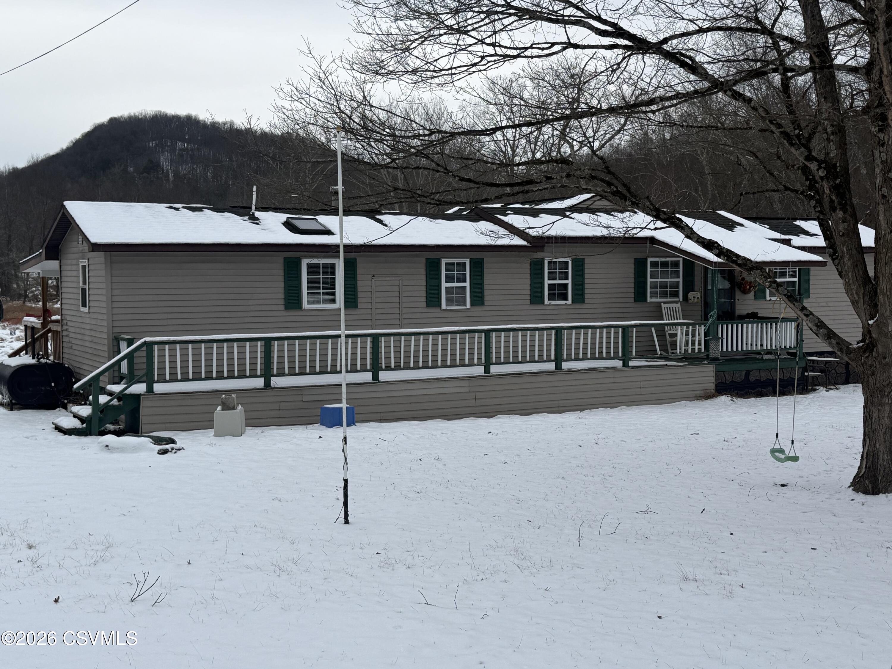 645 Southdale Road Shickshinny, PA 18655 - Photo 3 of 31