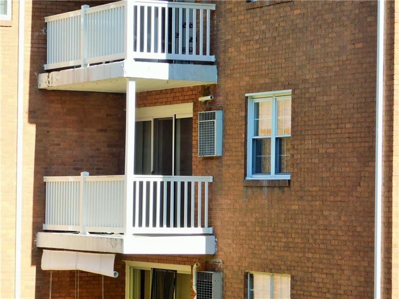 205 Coraopolis Road, Unit C6 Coraopolis, PA 15108 - Photo 14 of 16 Balcony