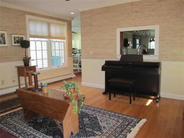 22 Wamsutta Ridge Road Charlton, MA 01507 - Photo 19 of 30