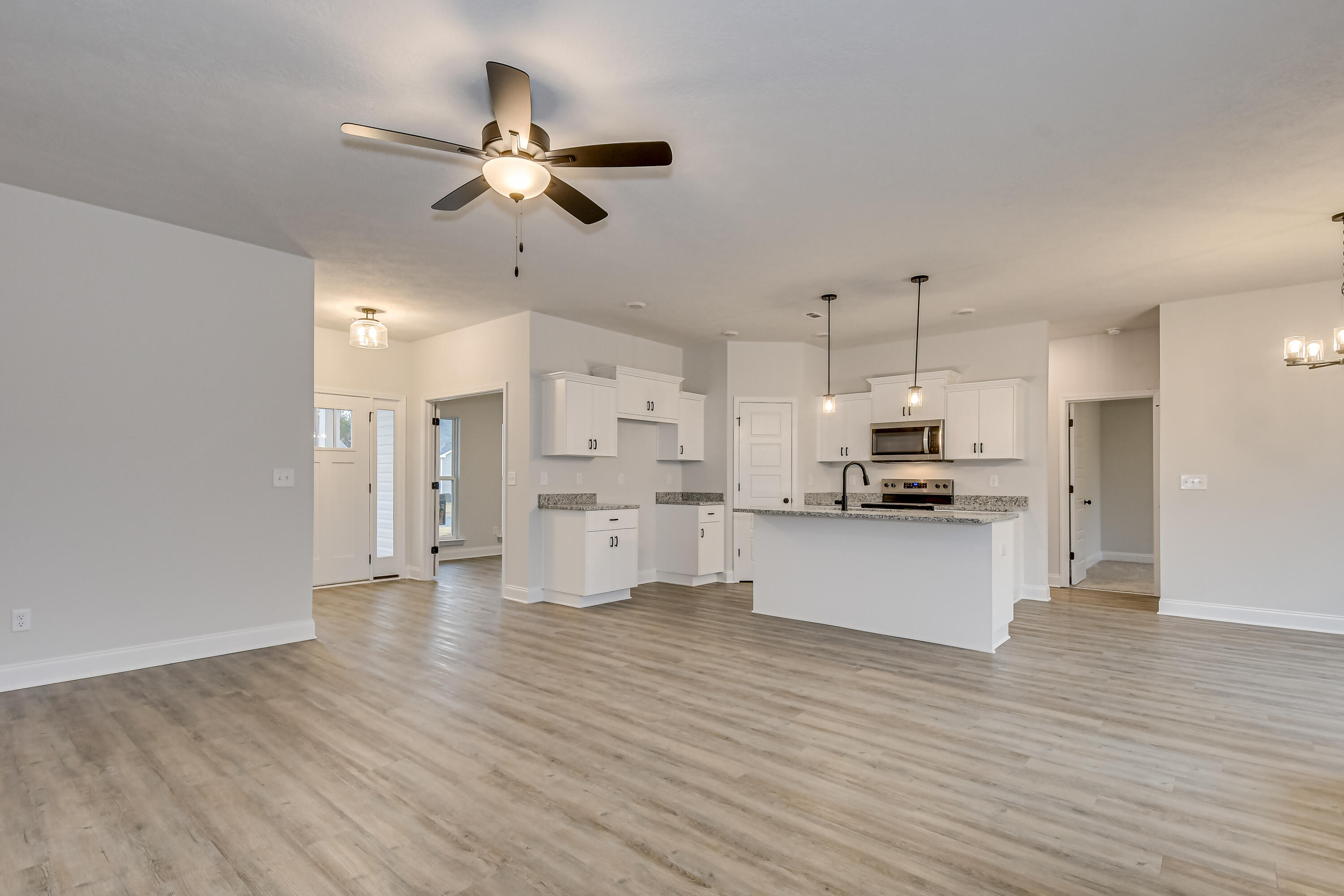 4206 Fringetree Loop New Ellenton, SC 29809 - Photo 9 of 37 Gallery Image 9