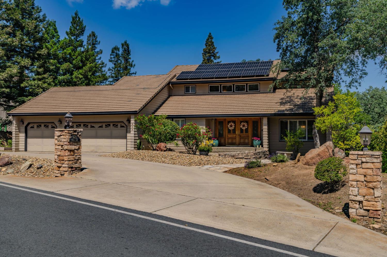 643 Silver Road Valley Springs, CA 95252 - Photo 3 of 99