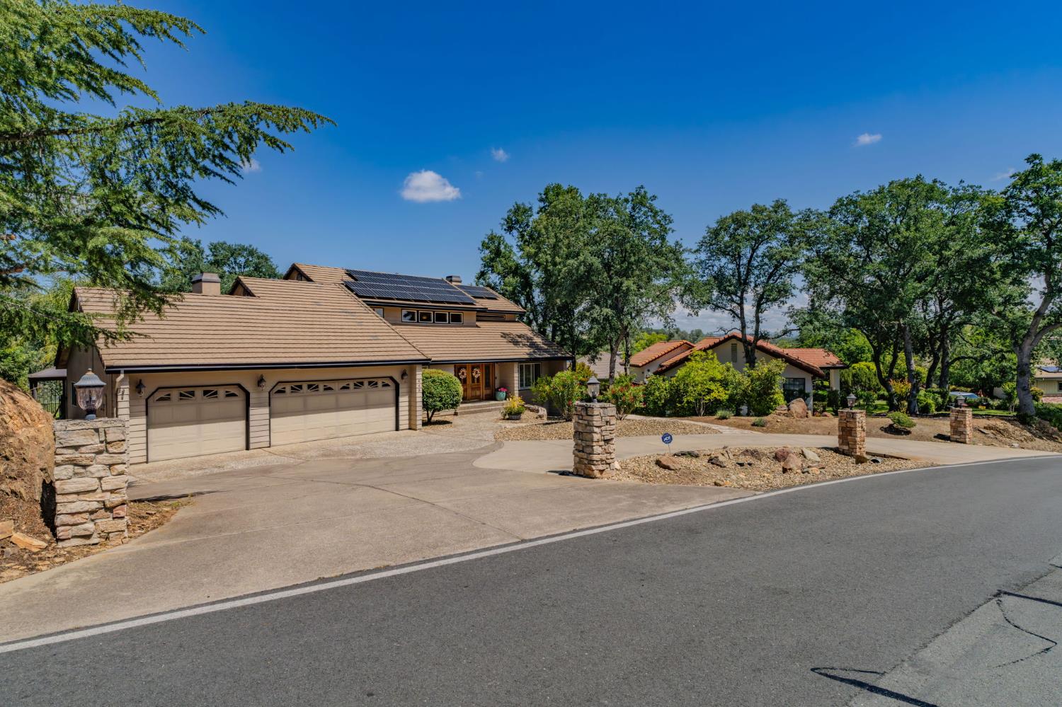 643 Silver Road Valley Springs, CA 95252 - Photo 9 of 99
