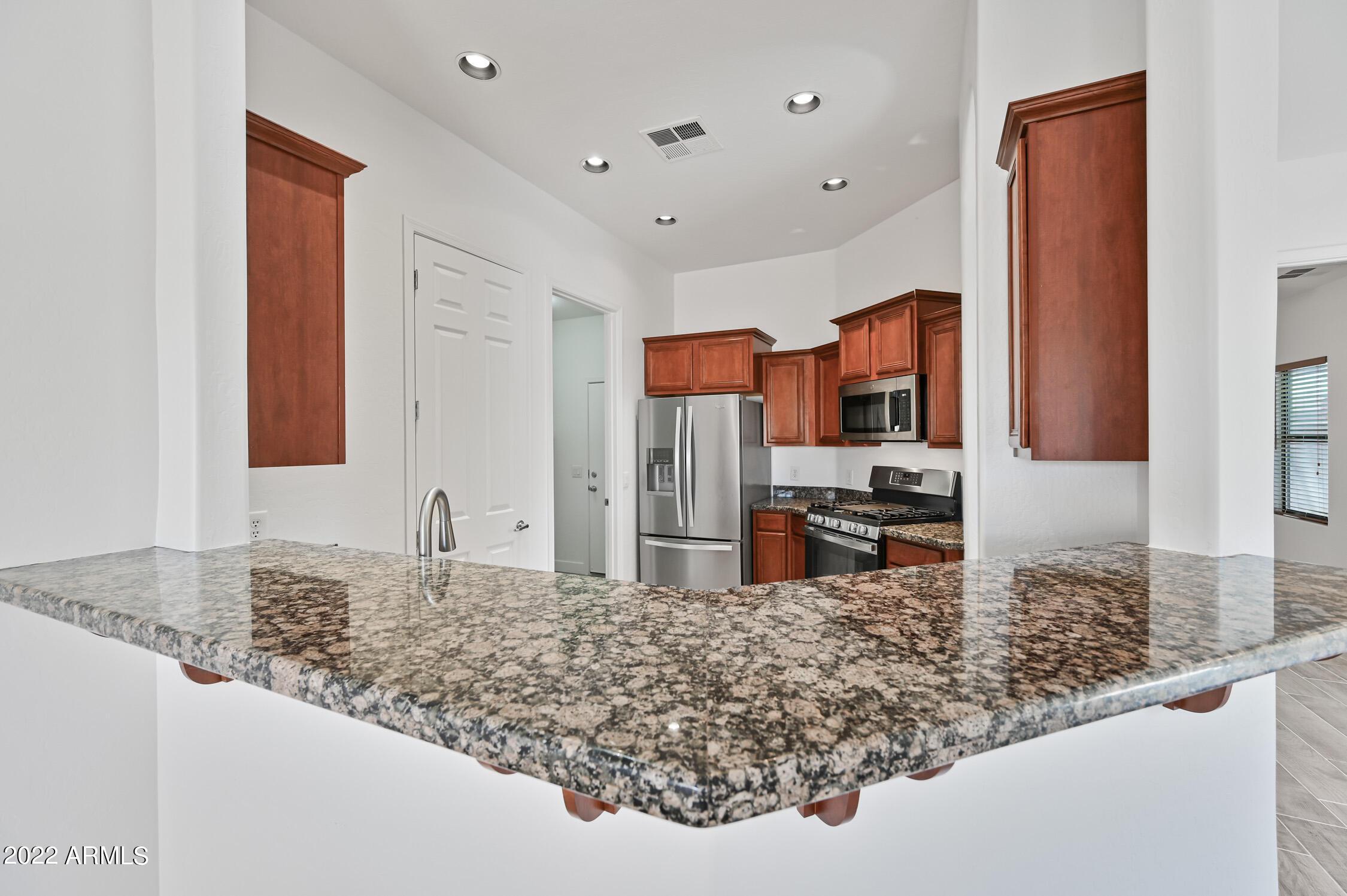 2565 South Signal Butte Road, Unit 62 Mesa, AZ 85209 - Photo 10 of 29 ocupix-2565SSBR62-10