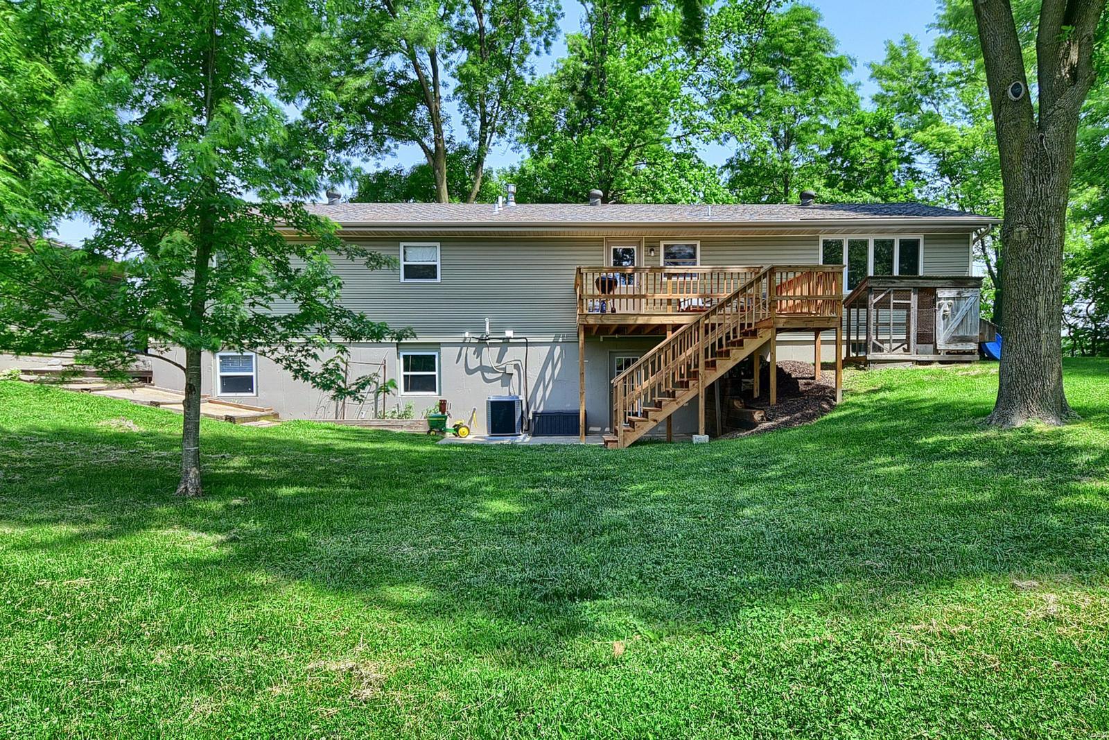 10558 Hickory Flat Road Highland, IL 62249 - Photo 36 of 42