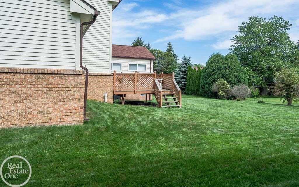 2075 Warrington Road Rochester Hills, MI 48307 - Photo 16 of 18