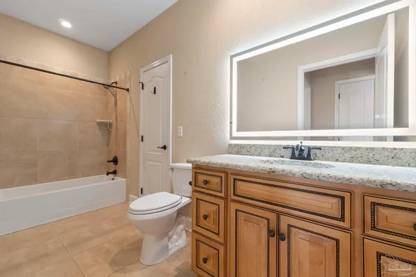 $699,000 | 950 Paradise Beach Circle, Pensacola, FL 32506