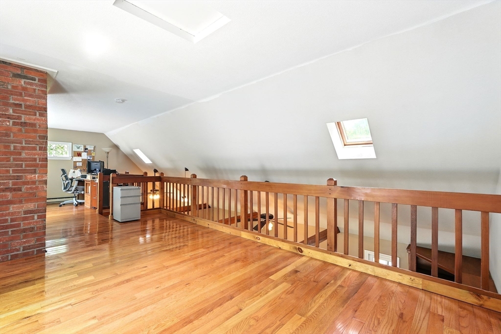 237 Shutesbury Road Amherst, MA 01002 - Photo 12 of 40