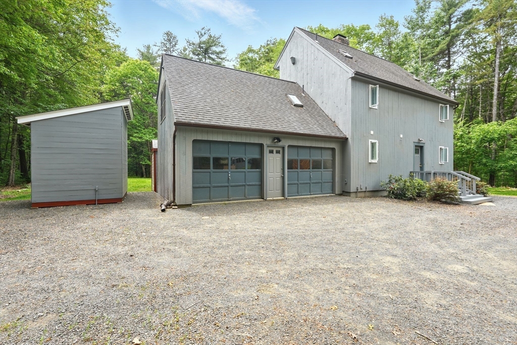 237 Shutesbury Road Amherst, MA 01002 - Photo 25 of 40