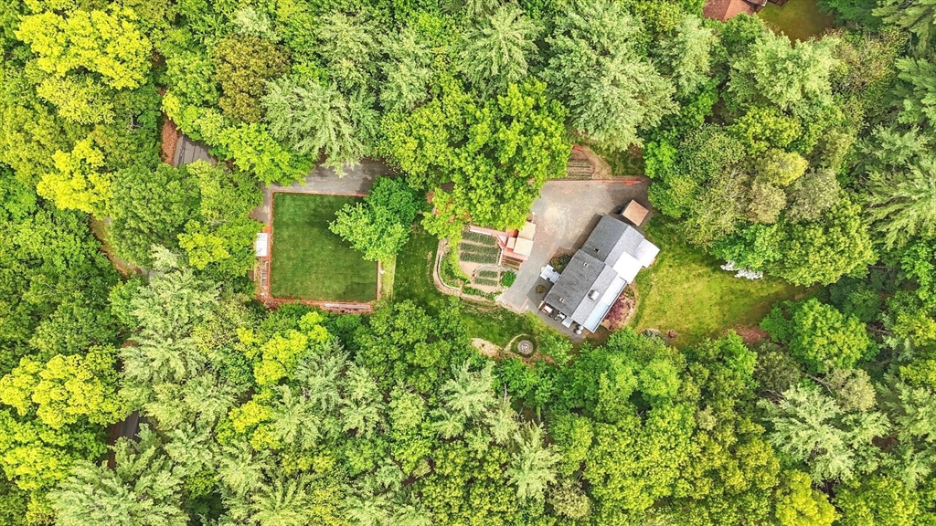 237 Shutesbury Road Amherst, MA 01002 - Photo 34 of 40